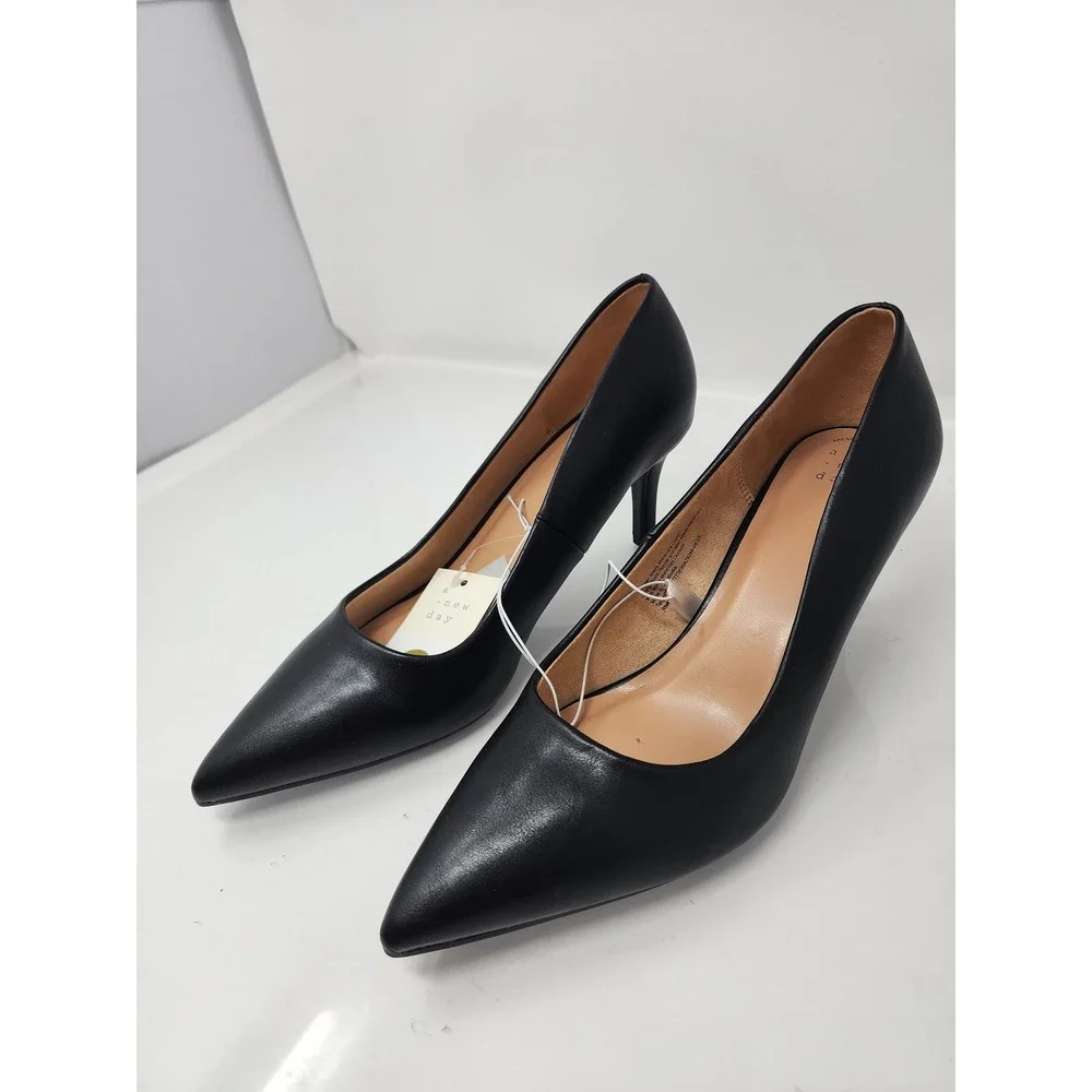 A New Day Womens Pumps Black Faux Leather Memory Foam Casual Size 11